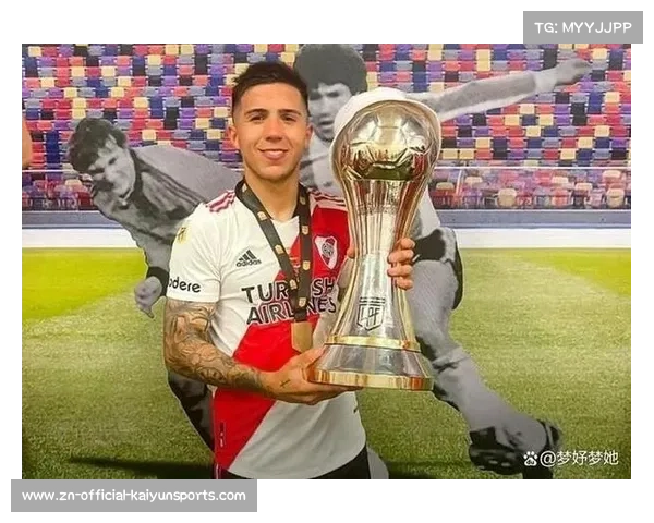 河床新星马斯坦托诺4500万欧加盟皇马展现未来雄心 河床新星马斯坦托诺4500万欧加盟皇马展现未来雄心